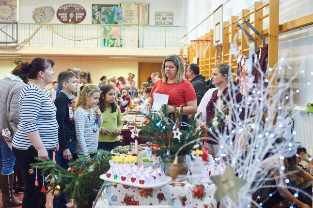 Adventi forgatag Nyírszőlősön - fotó Szarka Lajos