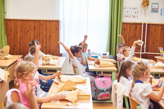 Tanévnyitó az evangélikus iskolában - fotó Szarka Lajos