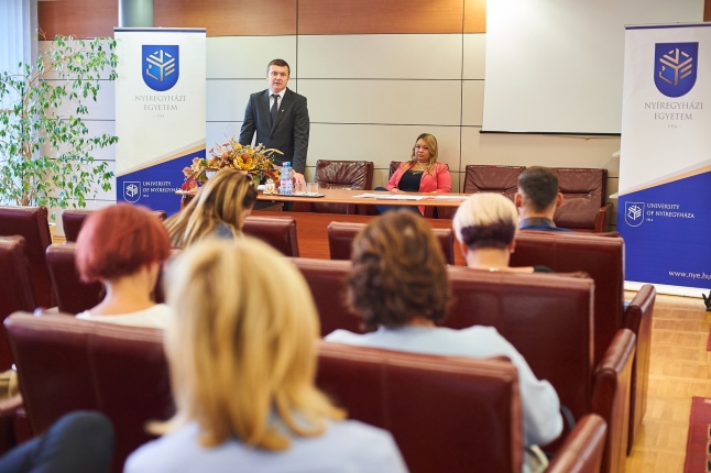 Őszi programok az egyetemen - fotó Szarka Lajos