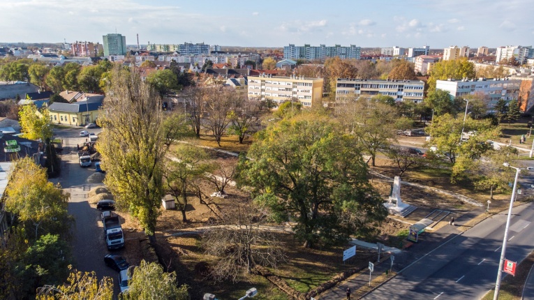 Pazonyi tér felújítása - fotó Kohut Árpád