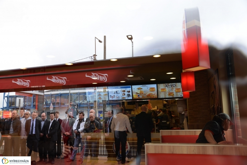 Burger King étterem nyílt Nyíregyházán