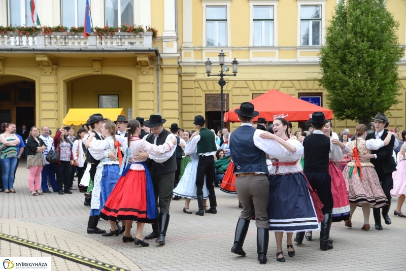 Városnap a Kossuth téren