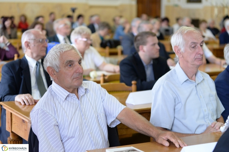 Levéltári Napok a Megyeházán