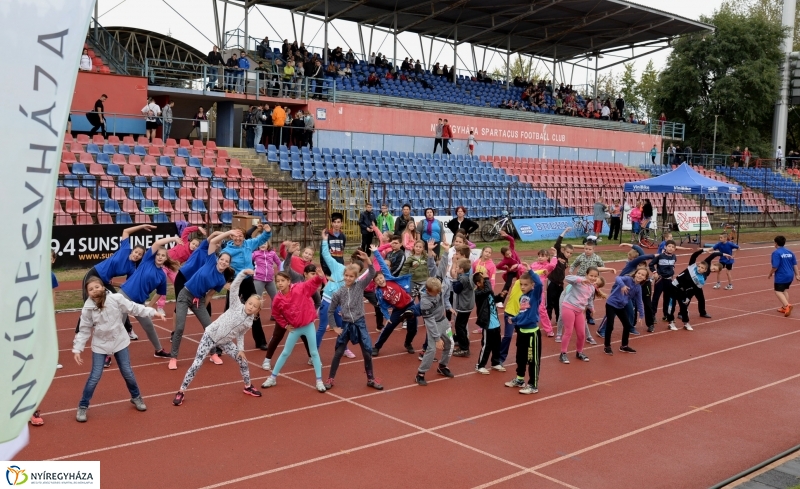 Diáksportnap a Városi Stadionban