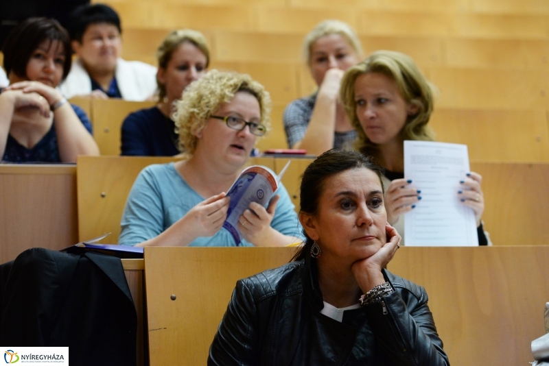 Nyelvtudással Európába-konferencia a Nyíregyházi Főiskolán