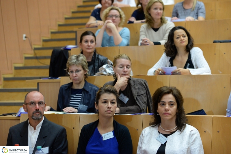 Nyelvtudással Európába-konferencia a Nyíregyházi Főiskolán