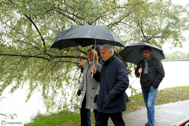 Sóstófejlesztés - Játszótér átadás