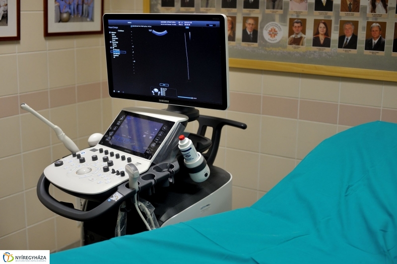 Új ultrahang készülék a Jósa András Kórházban