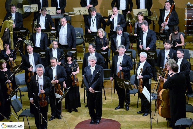 A Nemzeti Filharmonia Zenekar előadása a Kodályban