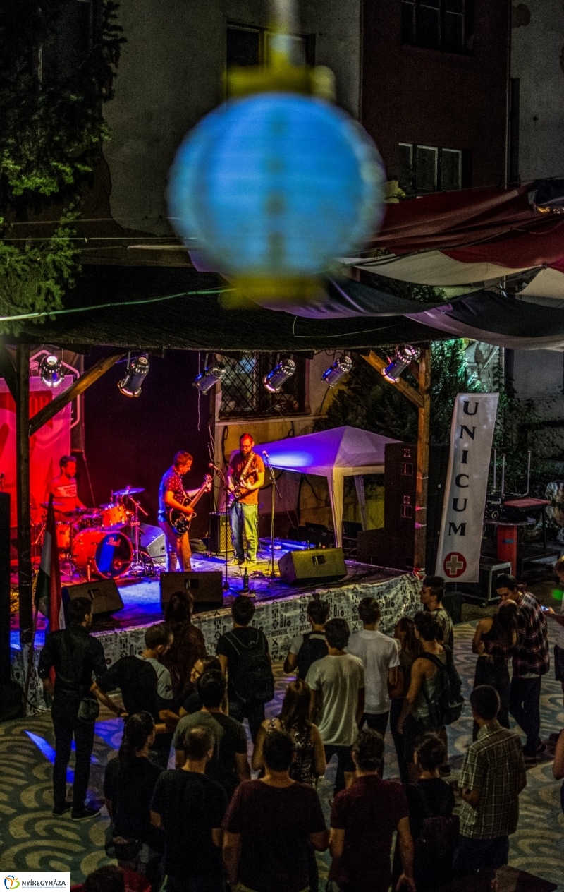 Jurij zenekar fellépése a VIDOR Fesztiválon