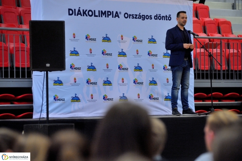 Diákolimpia ünnepélyes megnyitója - fotó Szarka Lajos