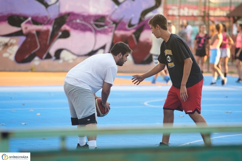 Egy nyári este a stadionban - fotó Szarka Lajos