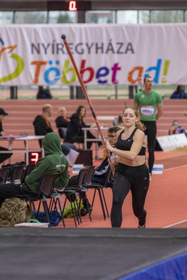 49. Fedettpályás atlétika bajnokság a Nyiregyházi Atlétikai Centrumban