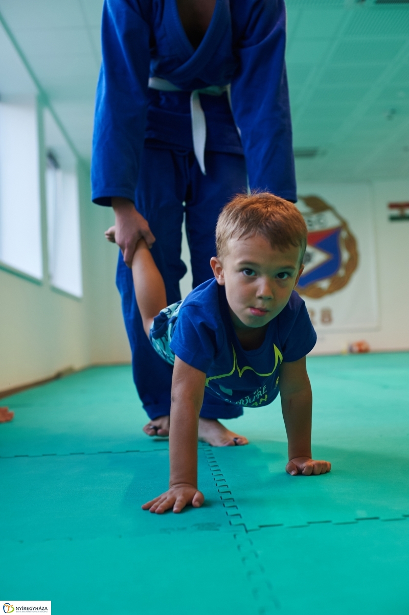 Mozdulj Nyíregyháza kölyökjudo - fotó Szarka Lajos