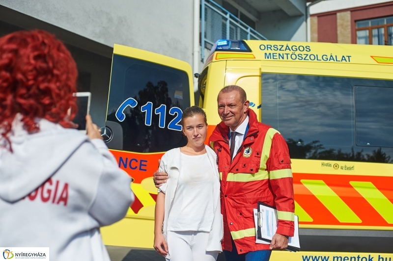 Új mentőautó átadás - fotó Szarka Lajos