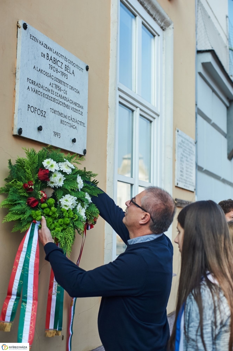 Megemlékező koszorúzások - fotó Szarka Lajos