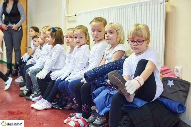 Adventi forgatag Nyírszőlősön - fotó Szarka Lajos