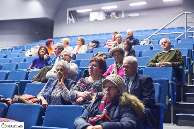 Öregedés Művészete 20171213 - fotó Szarka Lajos