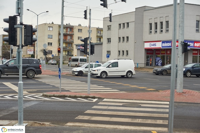 Mező utcai csomópont átadása - fotó Szarka Lajos