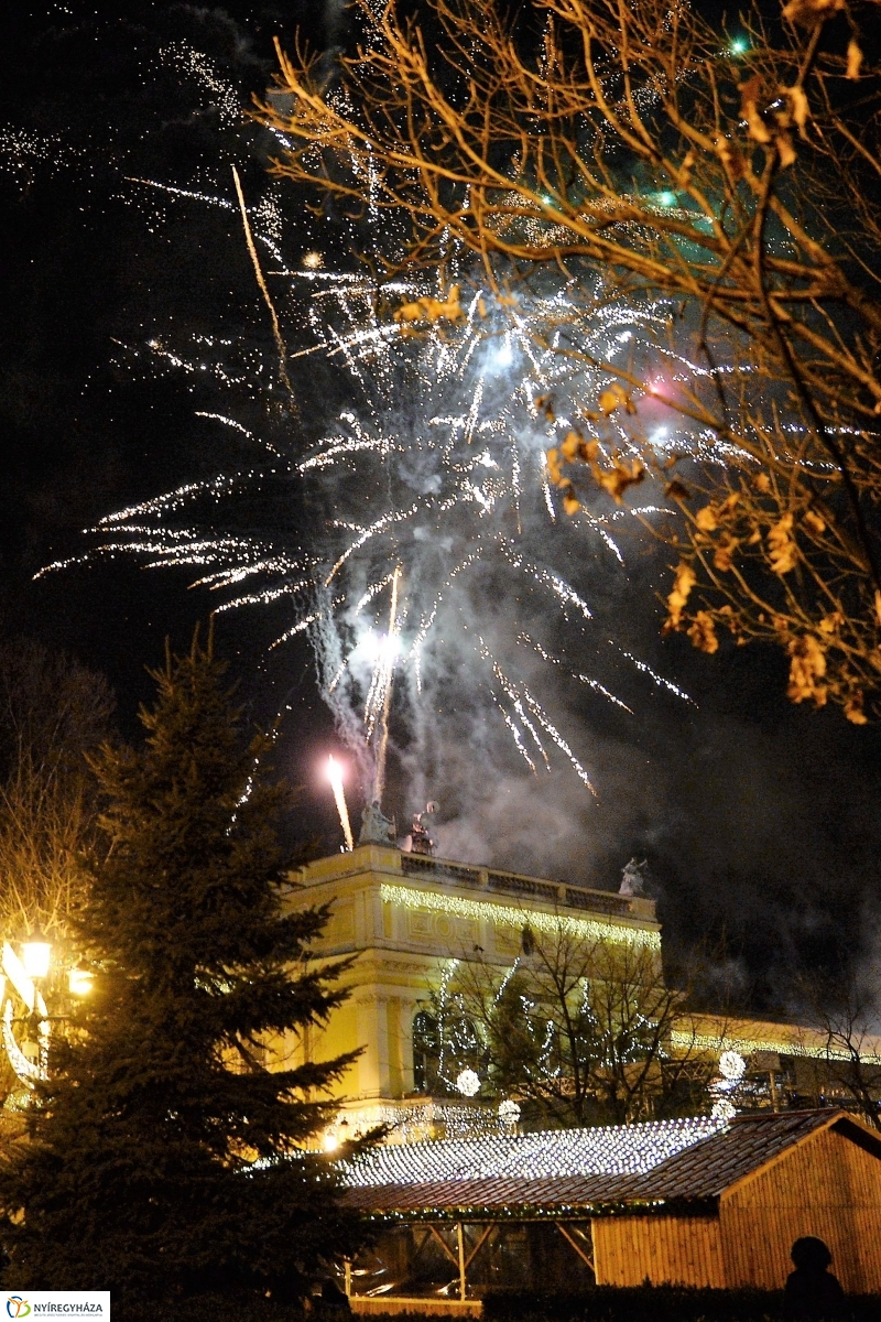 Boldog új évet Nyíregyháza! - fotó Trifonov Éva