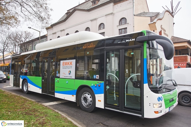 Új buszok Nyíregyházán - fotók Szarka Lajos