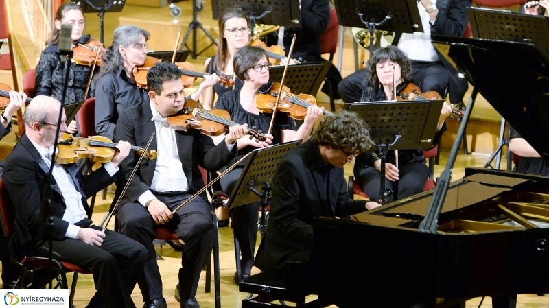 A Kodály Filharmonikus Zenekar Nyíregyházán - fotó Trifonov Éva