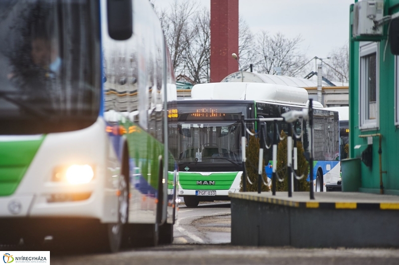 Vonalbejárás az új buszokkal - fotó Szarka Lajos