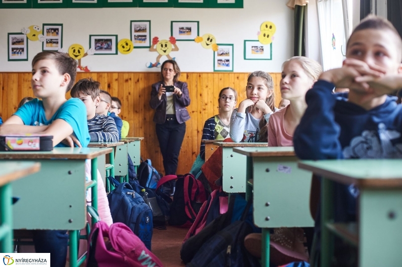 Agrár óra a Bem iskolában - fotó Szarka Lajos