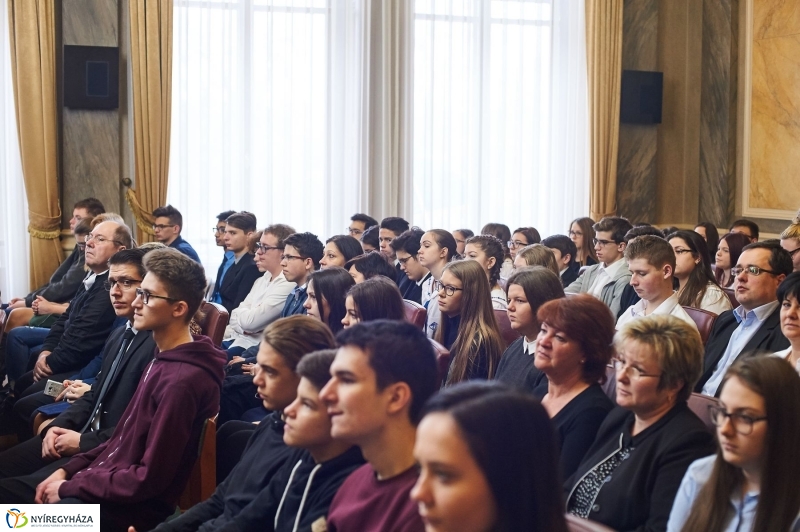 Irodalmi pályázat díjazottjai - fotó Szarka Lajos