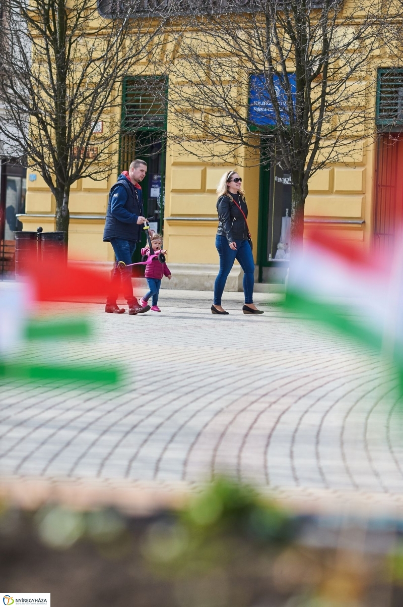 Itt a tavasz - fotó Szarka Lajos