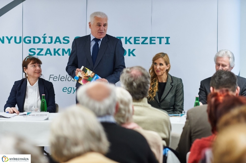 Nyugdíjasok konferenciája - fotó Szarka Lajos