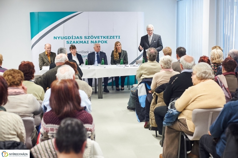 Nyugdíjasok konferenciája - fotó Szarka Lajos