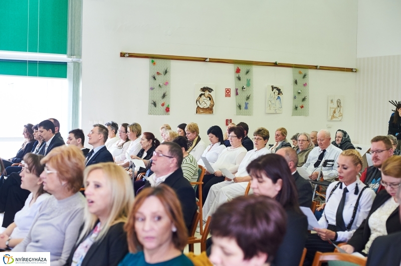 Felújítás a Szivárvány Idősek Otthonában - fotó Szarka Lajos