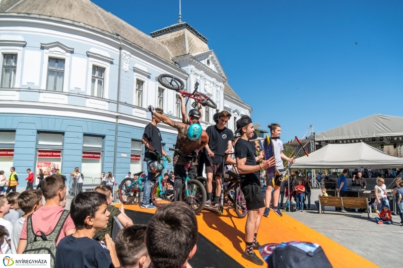 Bmx bemutató a Hello Nyíregyházán - fotó Kohut Árpád