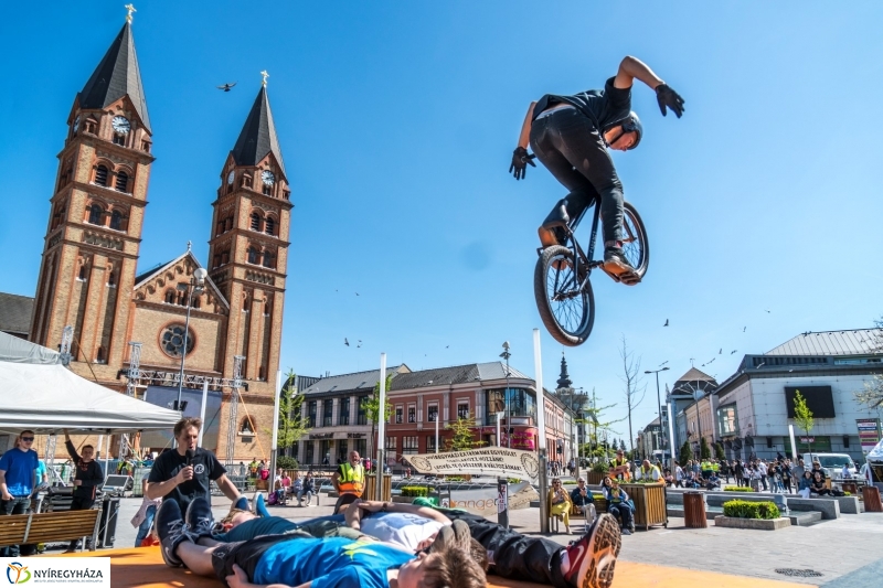 Bmx bemutató a Hello Nyíregyházán - fotó Kohut Árpád