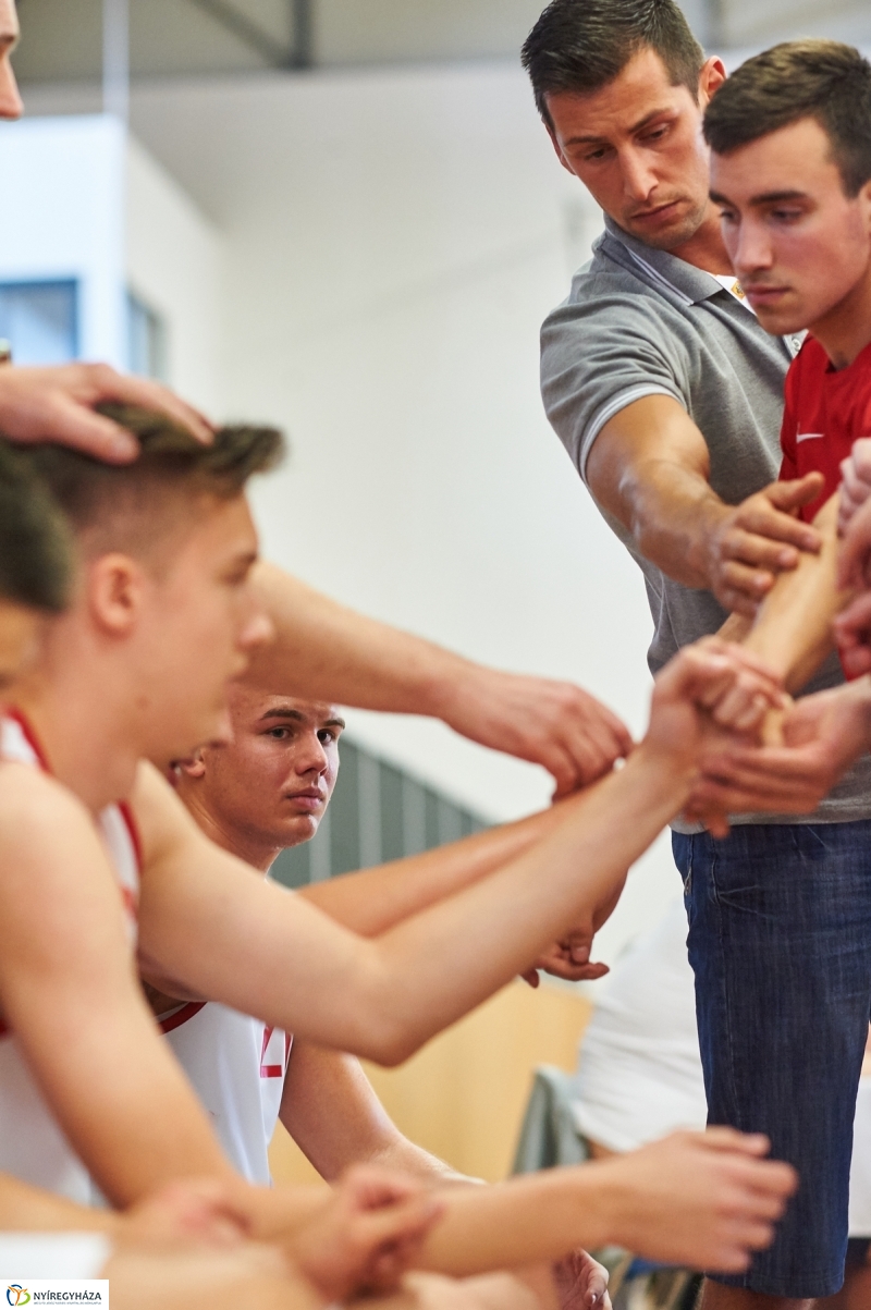 Fiú junior kosár bajnokság - fotó Szarka Lajos