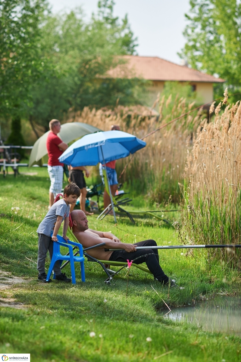 Ünnepi horgászat a Tüskevárnál - fotó Szarka Lajos