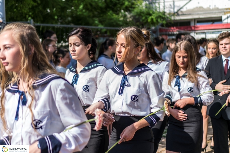 Ballagás a Vasvári Pál Gimnáziumban 1. - Fotó Kohut Árpád