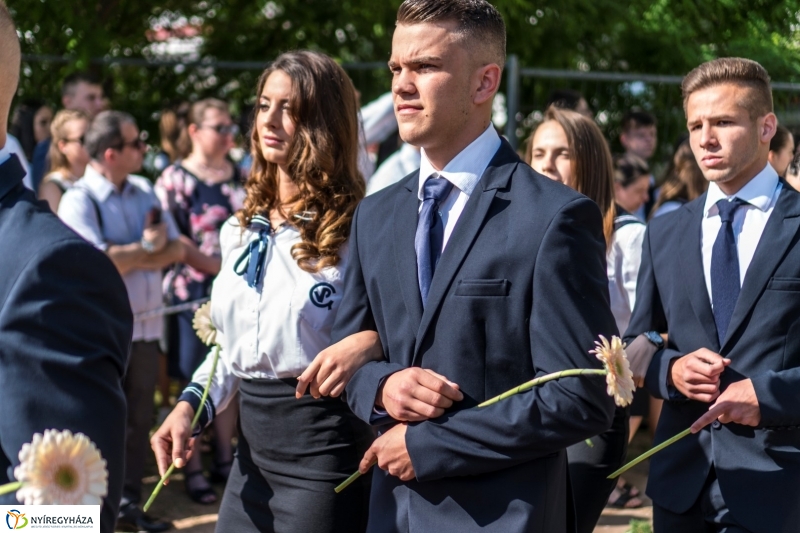 Ballagás a Vasvári Pál Gimnáziumban 1. - Fotó Kohut Árpád