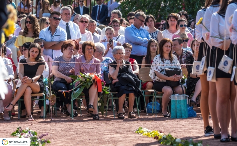 Ballagás a Vasvári Pál Gimnáziumban 2. - Fotó Kohut Árpád