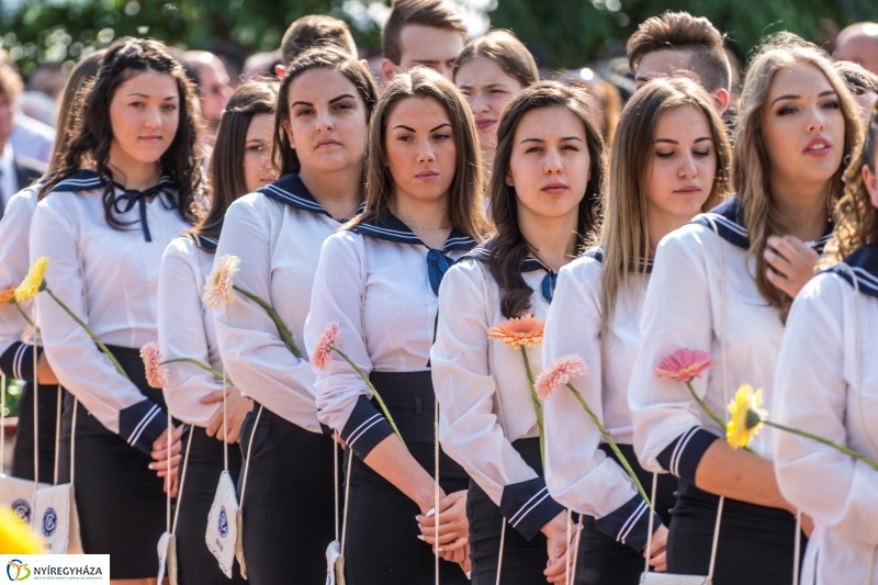 Ballagás a Vasvári Pál Gimnáziumban 2. - Fotó Kohut Árpád