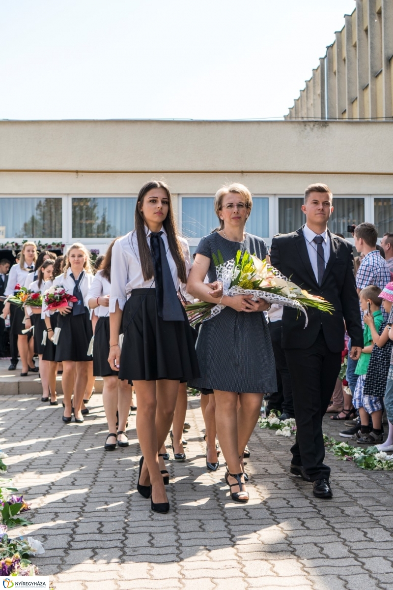 Ballagás a Sipkay Barna Középiskolában 1.  - Fotó: Kohut Árpád