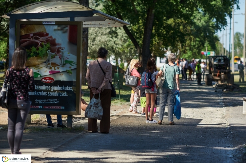 Helyszíni szemle a Korányi utcán - fotó Szarka Lajos