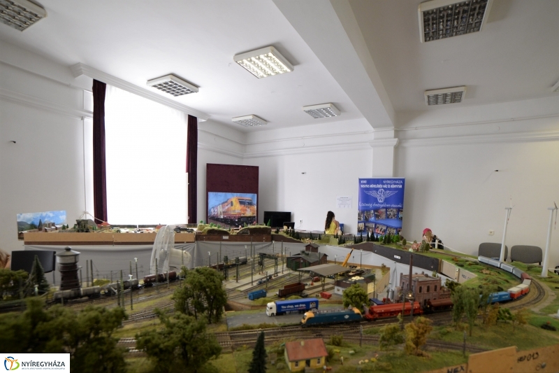 Vasútmodell és Mozdonykiállítás Nyíregyházán - fotó Trifonov Éva