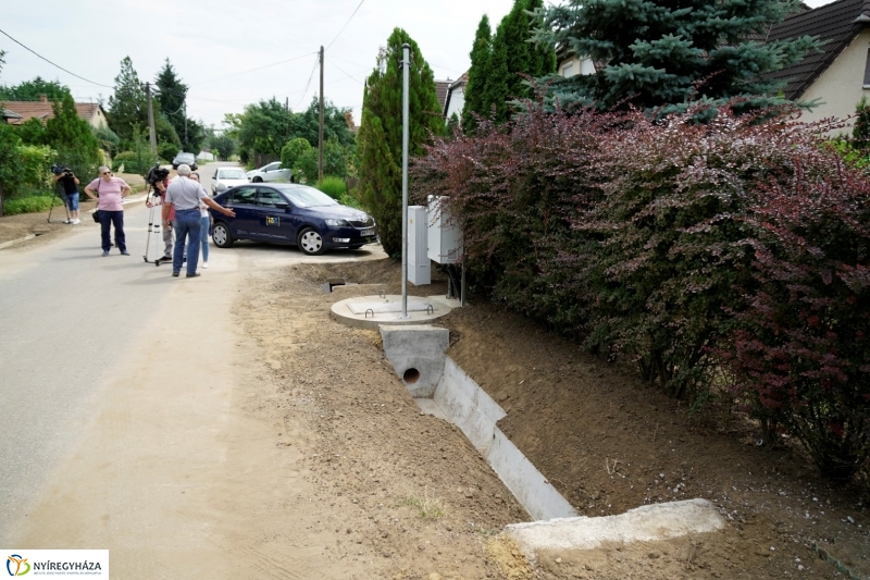 Csapadékelvezető rendszer a Virágfürt utcán - fotó Kohut Árpád