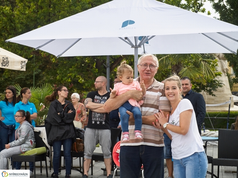 Hübner strandröpi 2018 - fotó Szarka Lajos