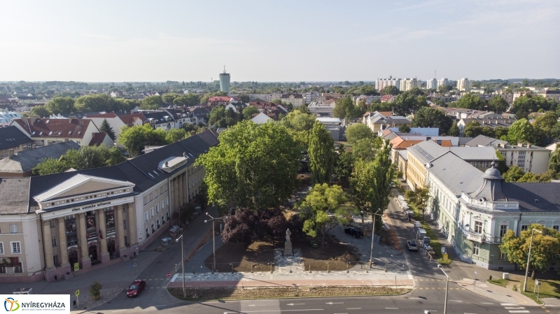 Bessenyei és Benczúr tér a magasból - Fotó Kohut Árpád