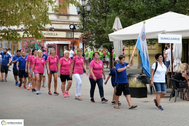 Sporttalálkozó megnyitó a Kossuth téren -fotó Trifonov Éva