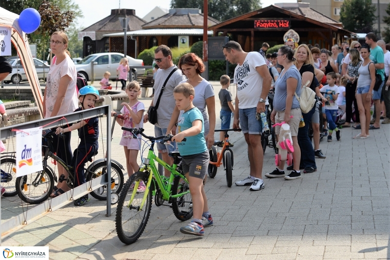 Mini Manó motoros találkozó - fotó Trifonov Éva