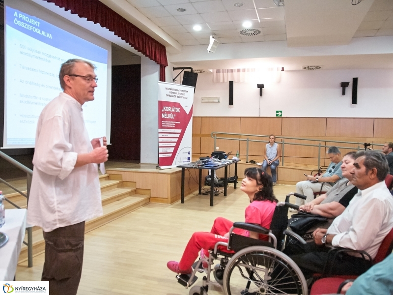 Korlátok nélkül konferencia - fotó Szarka Lajos